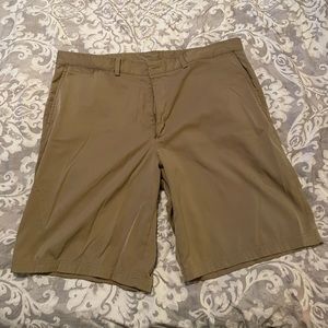 Nike Golf shorts sz 40 *STAINED* khaki